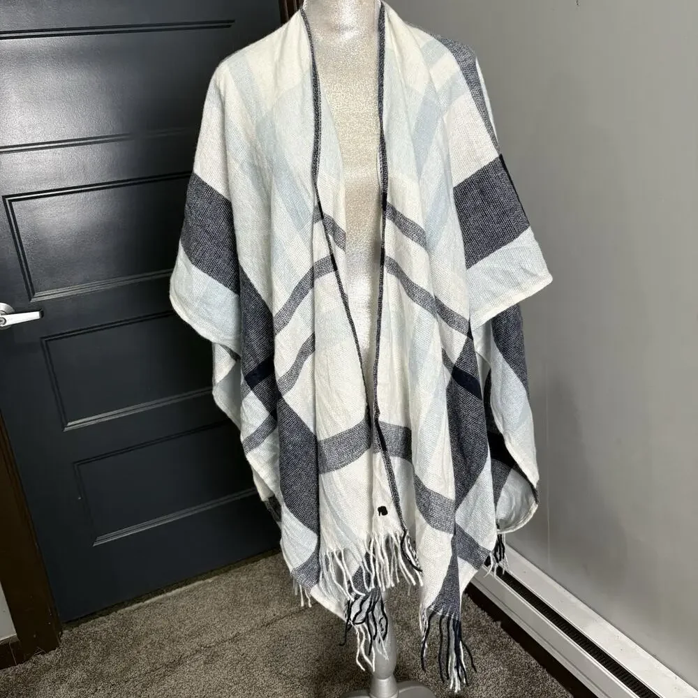Banana Republic Womens Plaid Fringe Wrap Shawl One Size Poncho